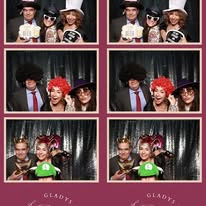 Invitados con accesorios